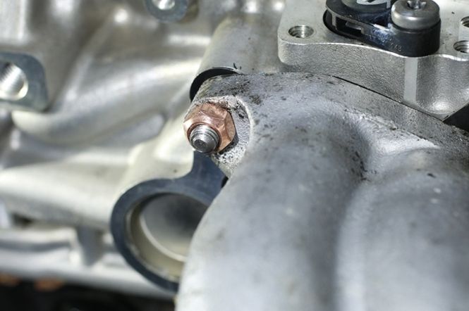 Hovedbilde Manifold bolter og muttere sett M8 og M10 100 deler 37657