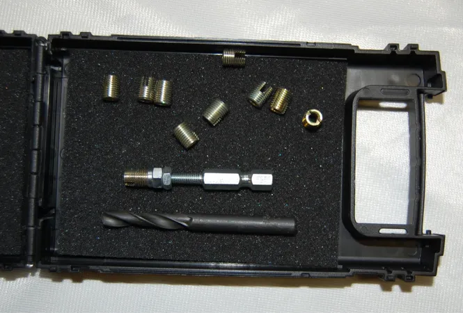 Hovedbilde LØSGJENGESETT M4x0,7. 505 004