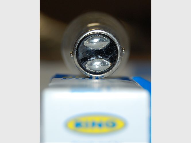 Hovedbilde R335 12V 21W med sokkel 17219 / BA15D